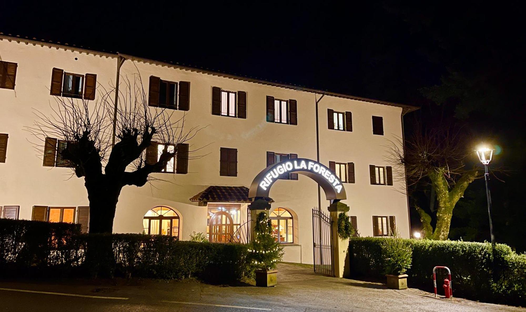 Hotel Rifugio La Foresta Vallombrosa Bagian luar foto